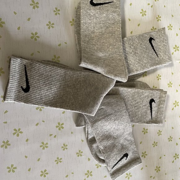Nike Accessories - Nike gray socks